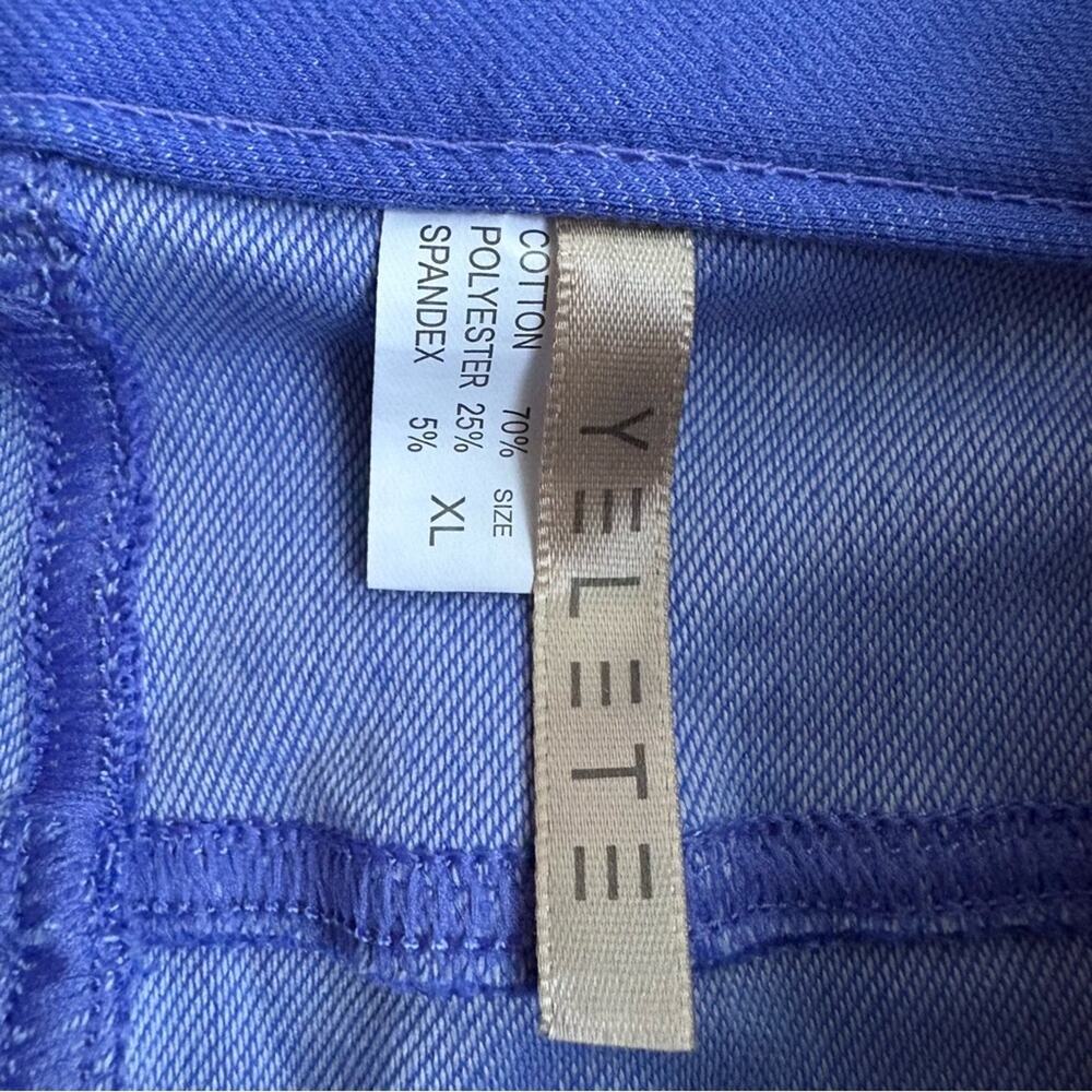 Yelete Solid Straight Leg Crop Pants - Picture 4 of 8